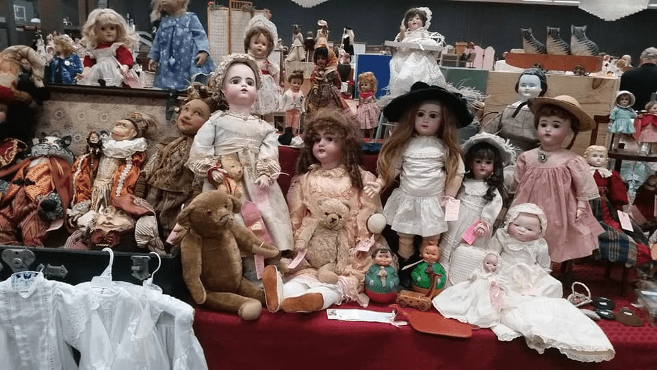 Northern Ohio Doll & Bear Show: Revisit Your Childhood in Strongsville!