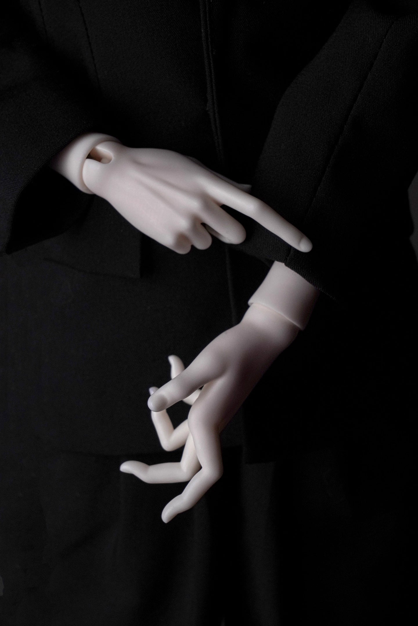 [Bjd hand] 1/4 Orca Body Male Hands