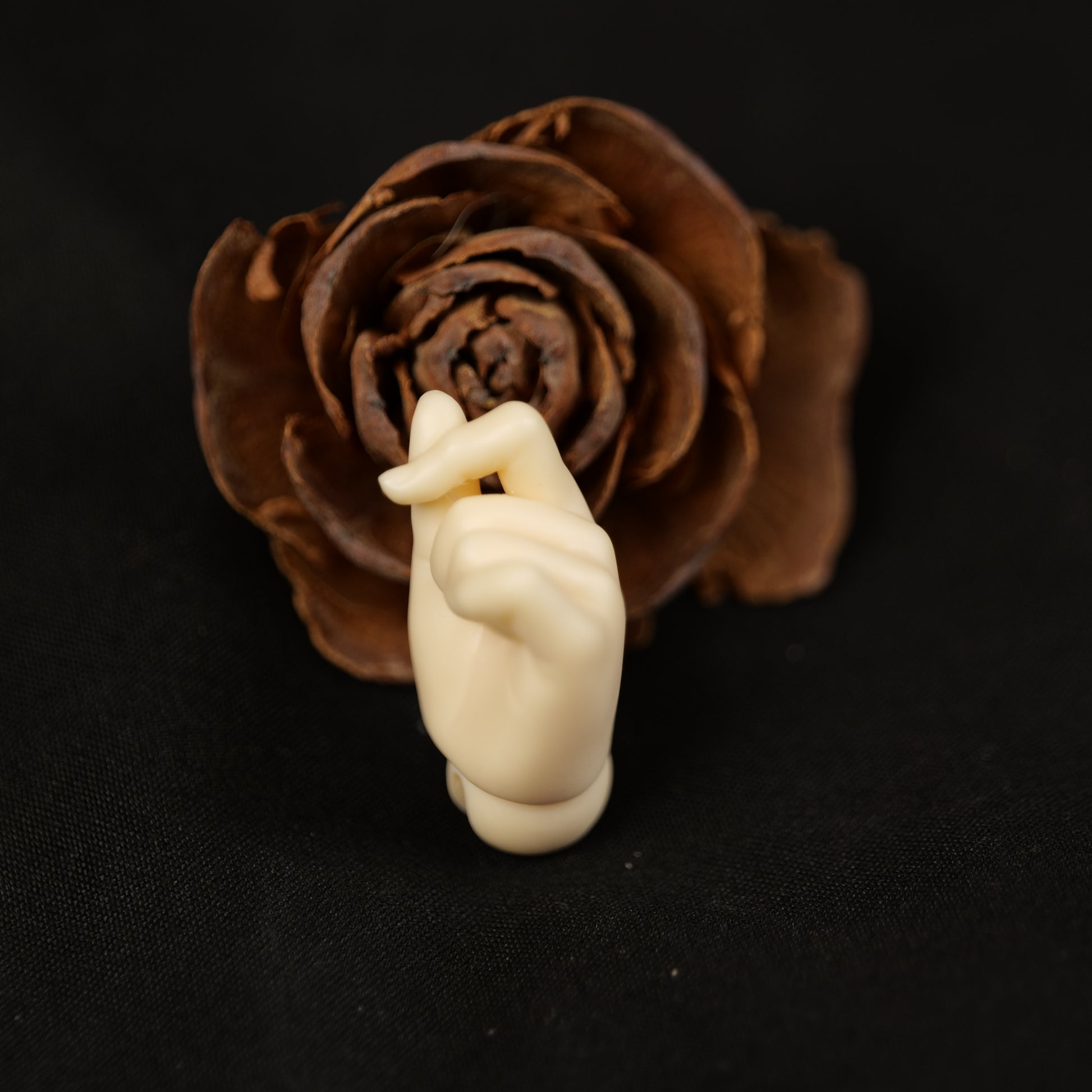 [BJD hand] | 1/4 Heart Gesture HandsParts | PARTS
